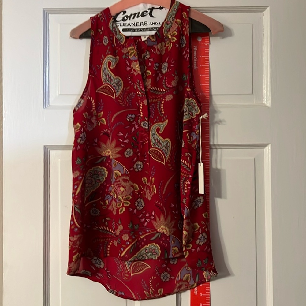 Let it be Sleeveless tank, beautiful, bold red print w paisley. NWT